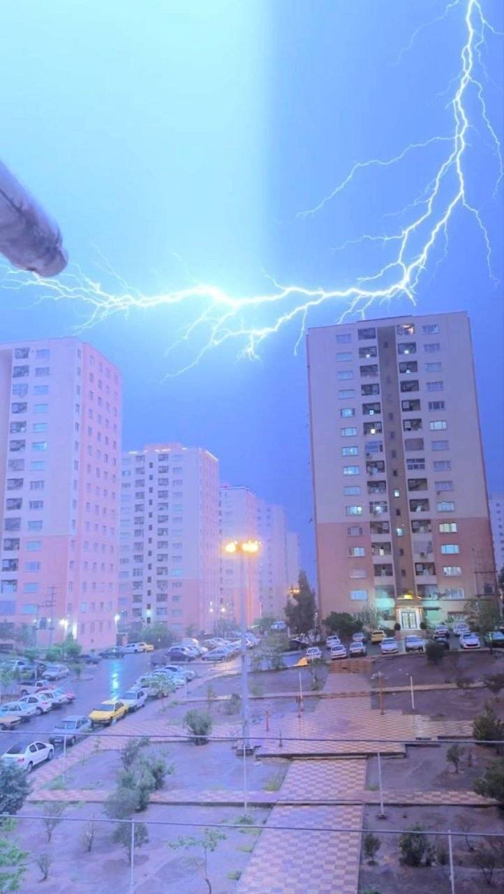 رعد و برق در تهران