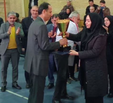 تیم فوتسال اداره کل هواشناسی استان تهران قهرمان مسابقات گرامیداشت دهه فجر شد