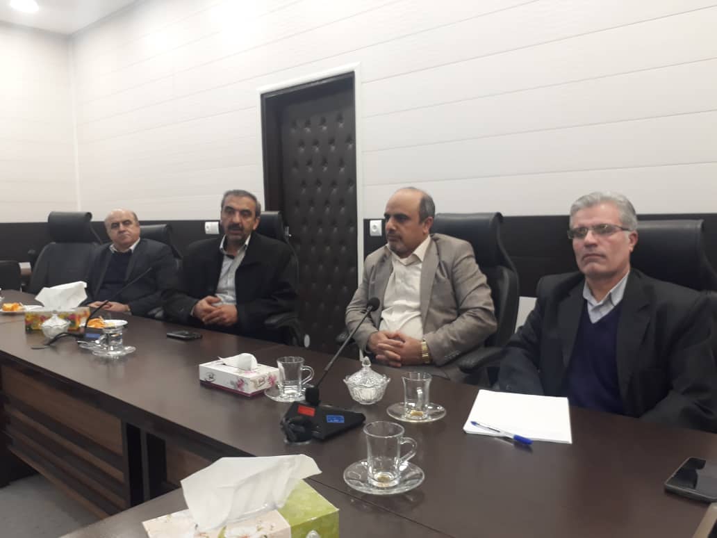 نشست مدیرکل هواشناسی استان تهران با رییس مرکز تحقیقات و آموزش کشاورزی و منابع طبیعی استان